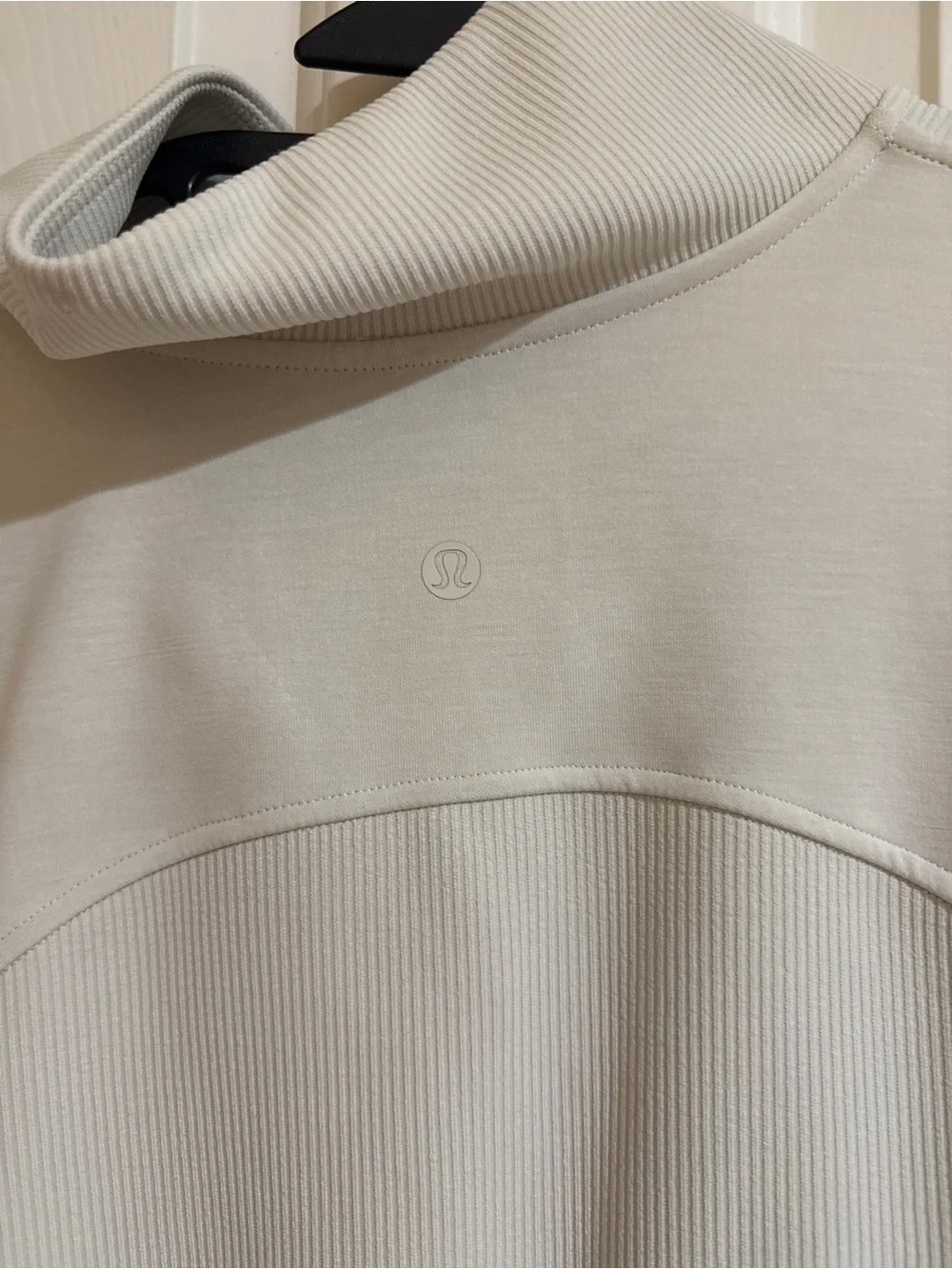 Cream Lululemon SET both size 8
